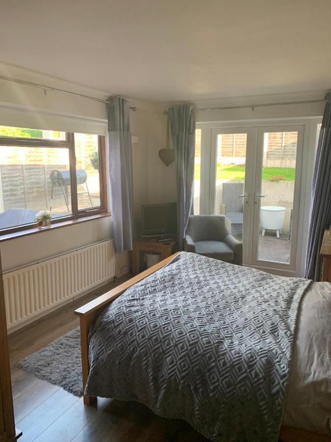 Farah’s guest suite Solihull Extérieur photo
